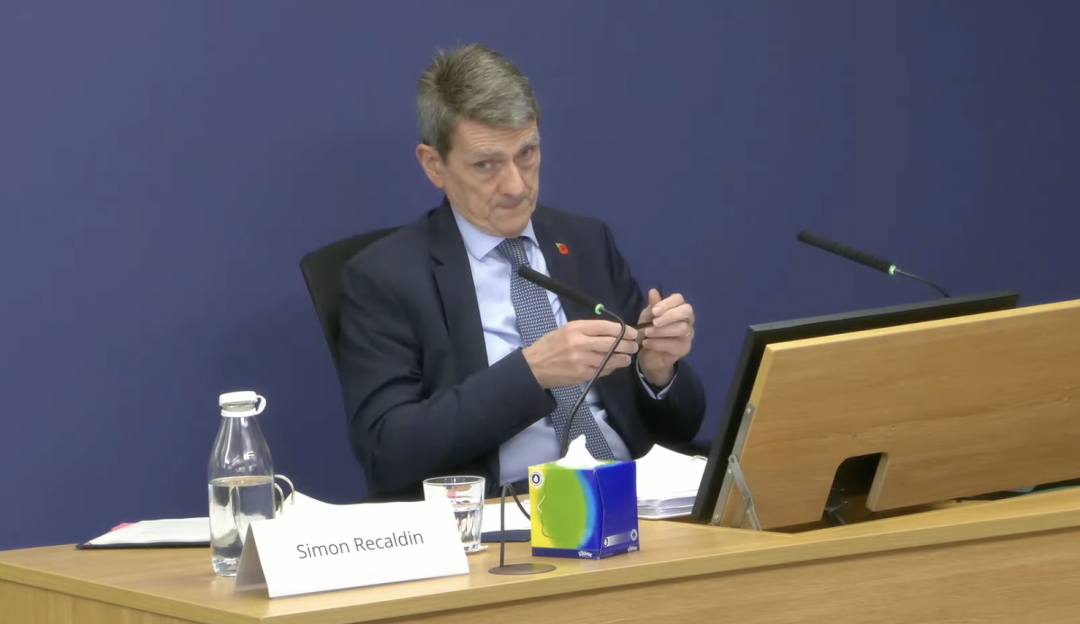 Post Office Inquiry: Slippery Recaldin flatters to deceive